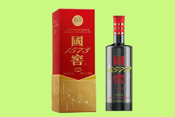 宜昌西陵区回收国窖1573.jpg